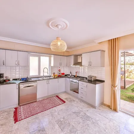 Mystic Private Pool-garden & Sea Views In Location * Kalkan